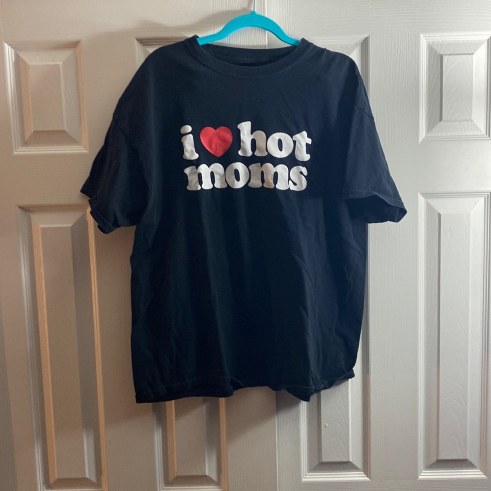 Danny Duncan I love hot moms shirt
